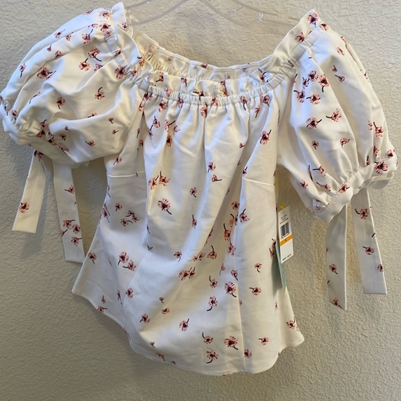 CeCe Blouse - off shoulder size S - Picture 2 of 8